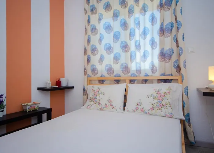 St Peter & Paul At * Haraki