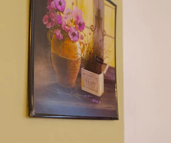 St Peter & Paul At 公寓