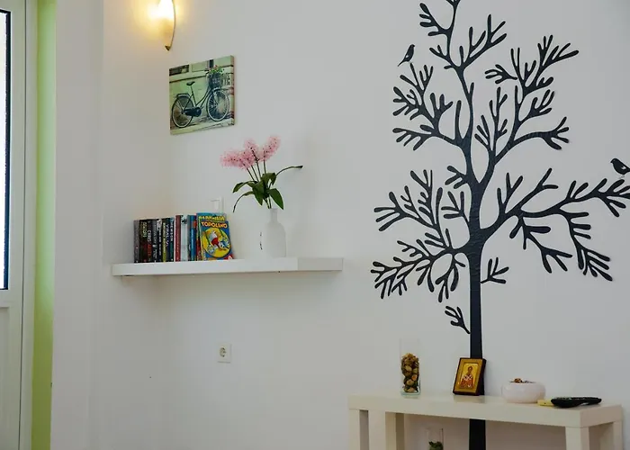 St Peter & Paul At * 哈拉奇